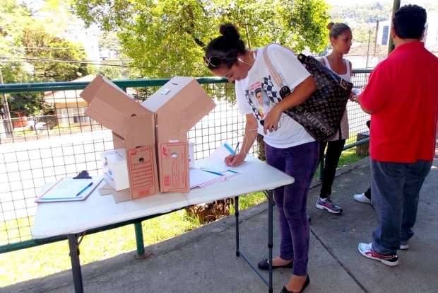  Trabalhadores do São José rejeitam a proposta patronal