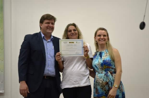 Programa Mulheres Mil de Nova Veneza forma zeladoras