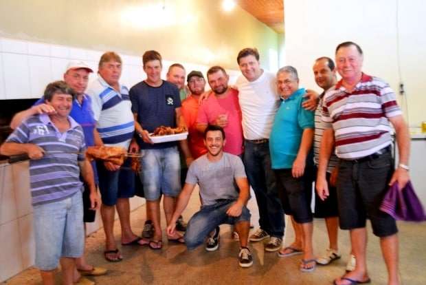 Comunidade de Nova Veneza realiza festa em comemoração a obras recebidas 9 Comunidade de Nova Veneza realiza festa em comemoração a obras recebidas