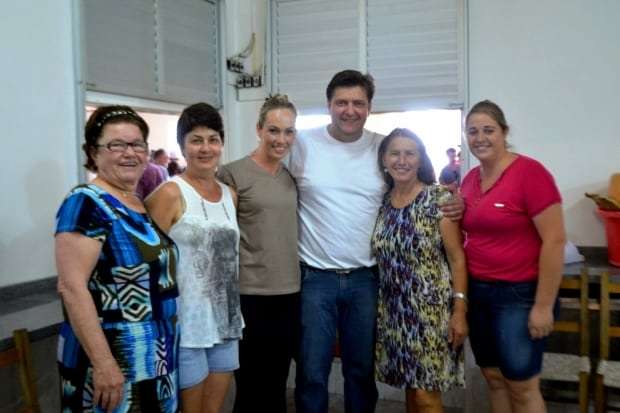 Comunidade de Nova Veneza realiza festa em comemoração a obras recebidas 1 Comunidade de Nova Veneza realiza festa em comemoração a obras recebidas