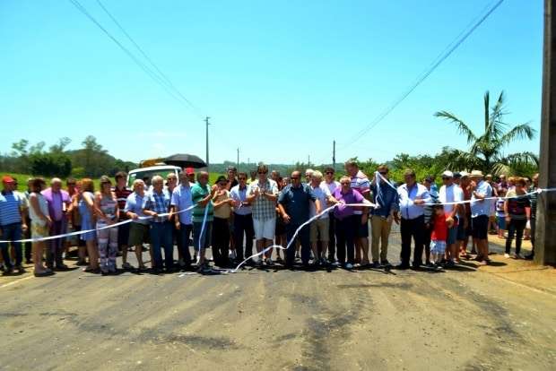 Pavimentação da estrada do Picadão é entregue 2 DSC_7587