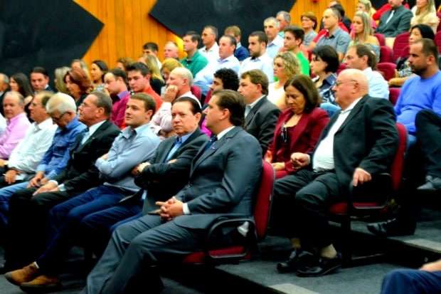 Prefeitura reconhece empreendedores com premiação 37 Prefeitura reconhece empreendedores com premiação