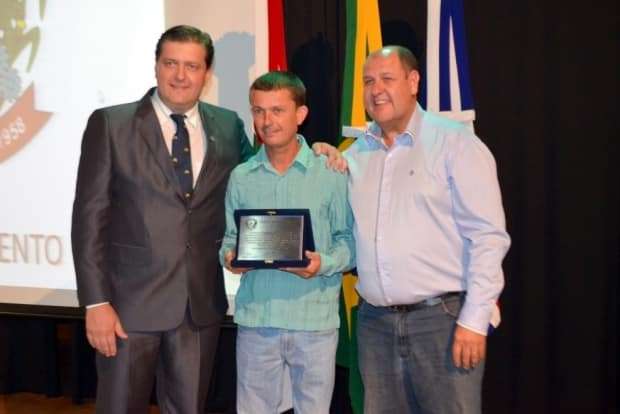 Prefeitura reconhece empreendedores com premiação 65 Prefeitura reconhece empreendedores com premiação