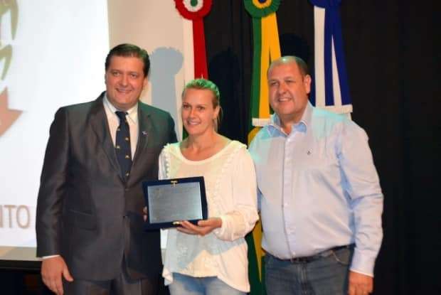 Prefeitura reconhece empreendedores com premiação 9 Prefeitura reconhece empreendedores com premiação