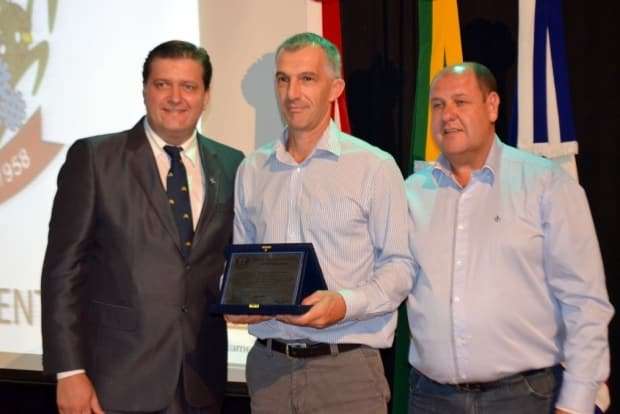 Prefeitura reconhece empreendedores com premiação 10 Prefeitura reconhece empreendedores com premiação