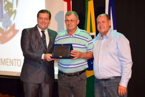 Prefeitura reconhece empreendedores com premiação 15 Prefeitura reconhece empreendedores com premiação