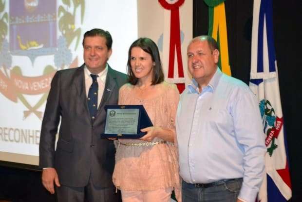 Prefeitura reconhece empreendedores com premiação 18 Prefeitura reconhece empreendedores com premiação