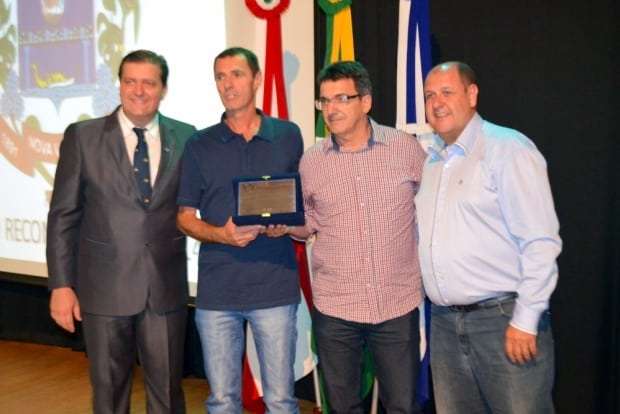 Prefeitura reconhece empreendedores com premiação 26 Prefeitura reconhece empreendedores com premiação