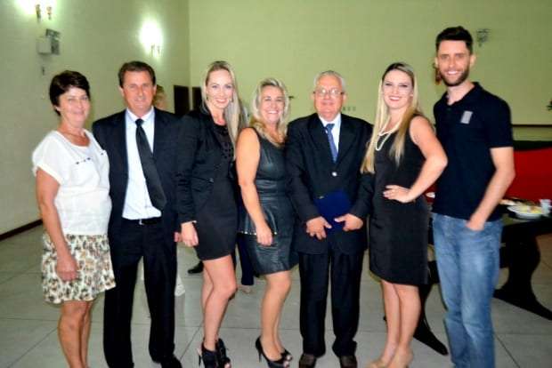 Prefeitura reconhece empreendedores com premiação 36 Prefeitura reconhece empreendedores com premiação