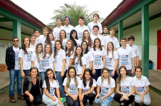 Ricardo Mazzorana: O G. E. Metropolitano também tem sua musa – Léia Begnini