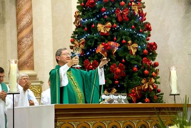 Mensagem de Natal do Bispo Dom Jacinto ao Povo da Diocese de Criciúma 3 Mensagem de Natal do Bispo Dom Jacinto ao Povo da Diocese de Criciúma