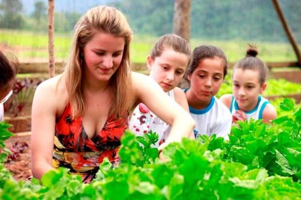 Educação ambiental é parte do cotidiano dos alunos de escola na Vila Maria