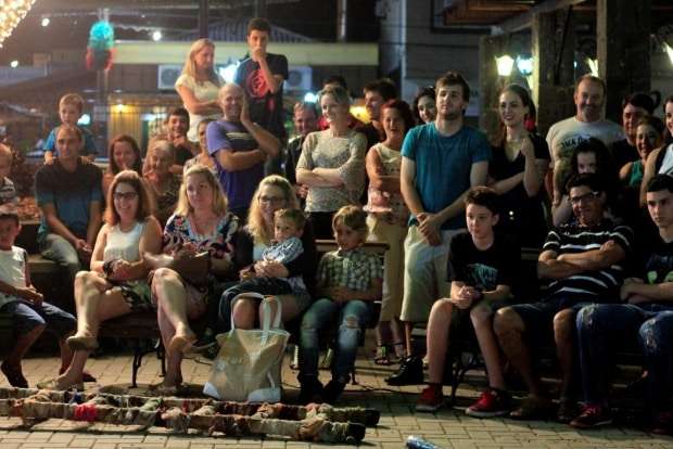 Cirquinho do Revirado encanta público na Praça Humberto Bortoluzzi 8 _MG_3808