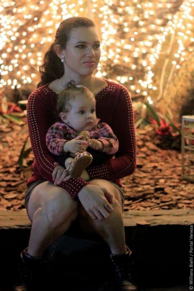 Cirquinho do Revirado encanta público na Praça Humberto Bortoluzzi 31 _MG_3815