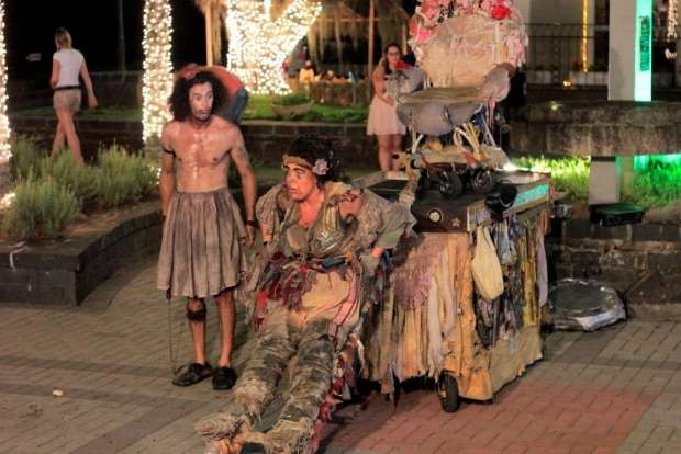 Cirquinho do Revirado encanta público na Praça Humberto Bortoluzzi 15 _MG_3834