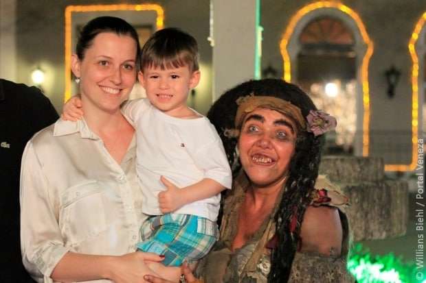 Cirquinho do Revirado encanta público na Praça Humberto Bortoluzzi 35 _MG_3881