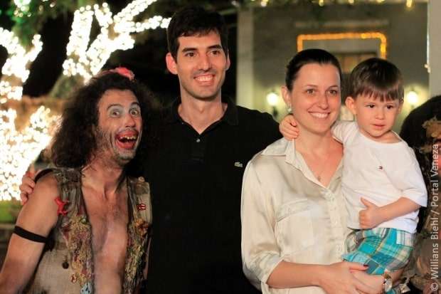 Cirquinho do Revirado encanta público na Praça Humberto Bortoluzzi 40 _MG_3882