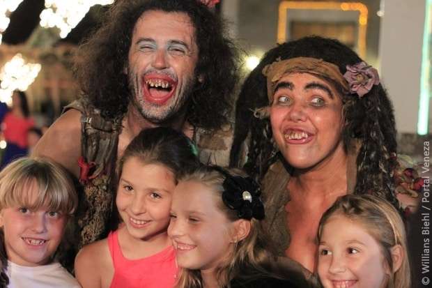 Cirquinho do Revirado encanta público na Praça Humberto Bortoluzzi 47 _MG_3889