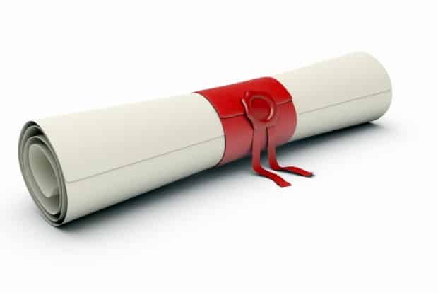 Diplomas dos eleitos estão disponíveis na internet