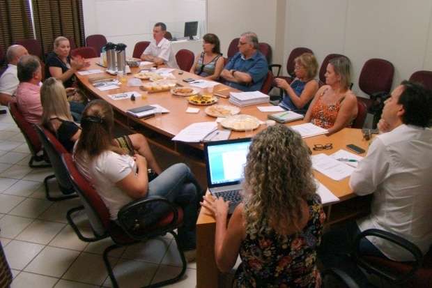 Colegiado de saúde inicia 2015 com agenda cheia e com “pressa de resolver” os problemas 3 Colegiado de saúde inicia 2015 com agenda cheia e com “pressa de resolver” os problemas