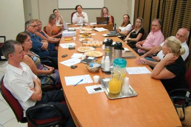 Colegiado de saúde inicia 2015 com agenda cheia e com “pressa de resolver” os problemas