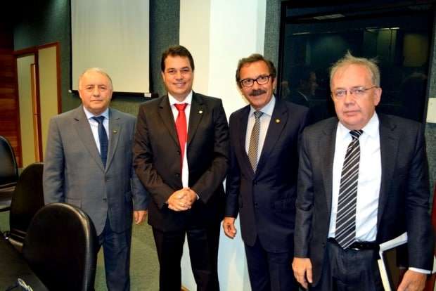 Deputado Rodrigo Minotto é eleito vice-presidente da Comissão de Trabalho