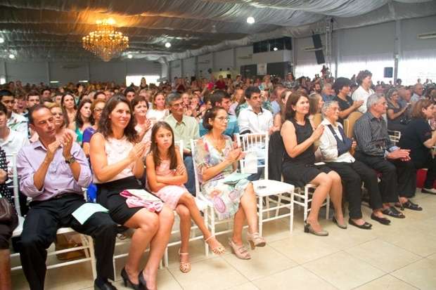 Dom Onécimo Alberton recebe o ministério episcopal