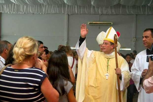 Dom Onécimo Alberton recebe o ministério episcopal