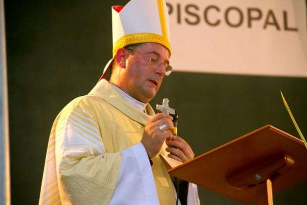 Dom Onécimo Alberton recebe o ministério episcopal