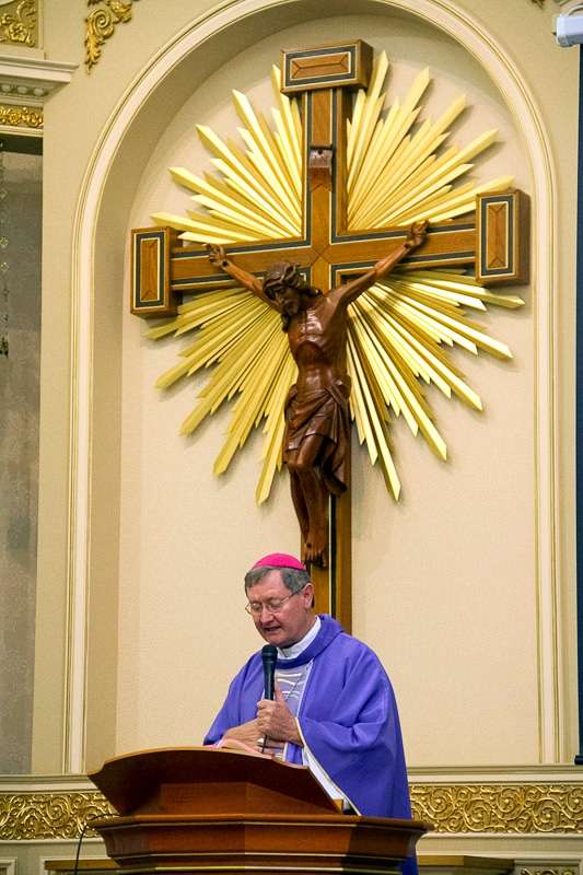 Imposição das Cinzas reúne católicos e abre a Quaresma 2 Imposição das Cinzas reúne católicos e abre a Quaresma