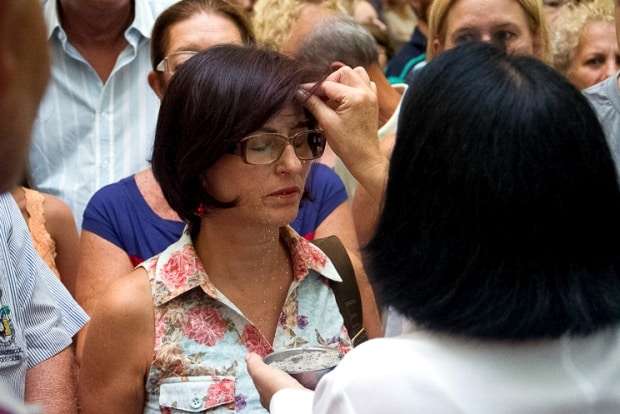 Imposição das Cinzas reúne católicos e abre a Quaresma 4 Imposição das Cinzas reúne católicos e abre a Quaresma