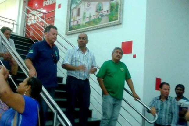 Sem decisão da justiça, Sindicato fecha acordo com JBS em 8%