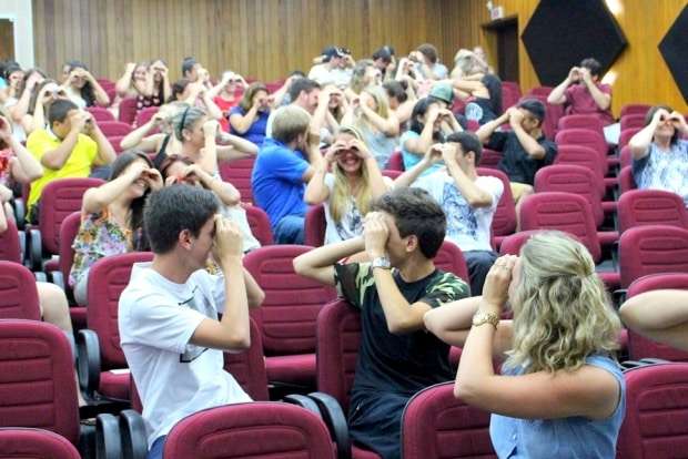 Jovens de Nova Veneza debatem políticas públicas