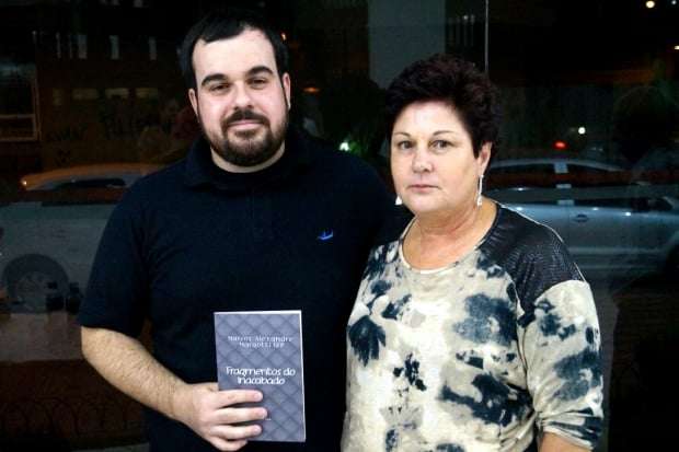 Marcos Alexandre Margotti Izé lança seu primeiro livro