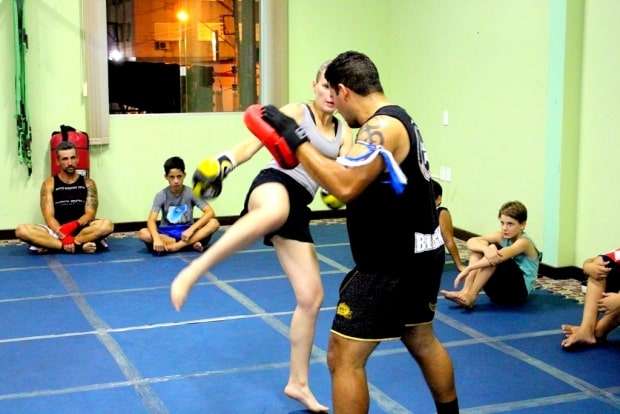 Público feminino ganha espaço no Muay Thai