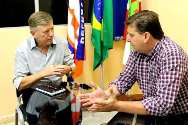Evandro Gava vai a capital em busca de recursos