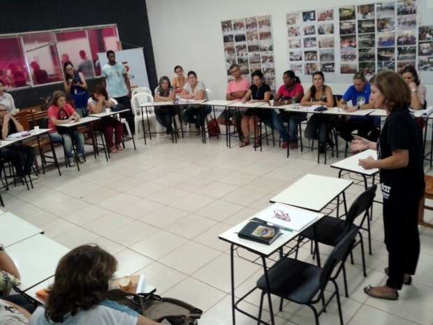 Servidores contra o "pacto da maldade" 1 Servidores contra o "pacto da maldade"