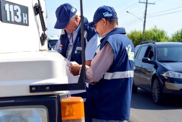 Programa “Com Nota Fiscal Vai Legal”, realiza blitz na região da AMREC