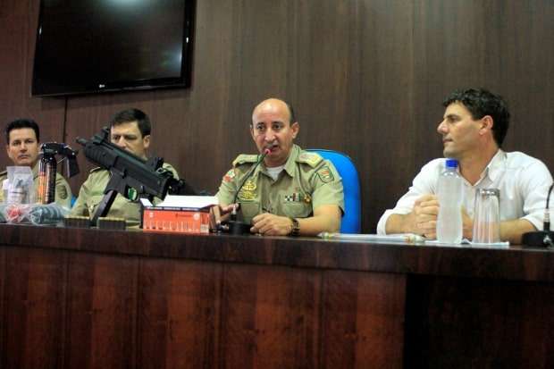 Polícia Militar de Nova Veneza recebe reforço no armamento 1 Polícia Militar de Nova Veneza recebe reforço no armamento