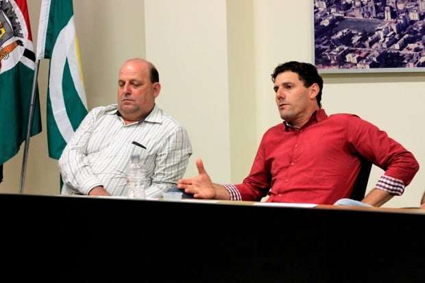 Presidentes de câmaras de vereadores da Amrec unem forças em prol da região 1 Presidentes de câmaras de vereadores da Amrec unem forças em prol da região