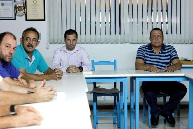 Preocupados com a segurança, membros do Rotary fazem reunião com comandante da PM