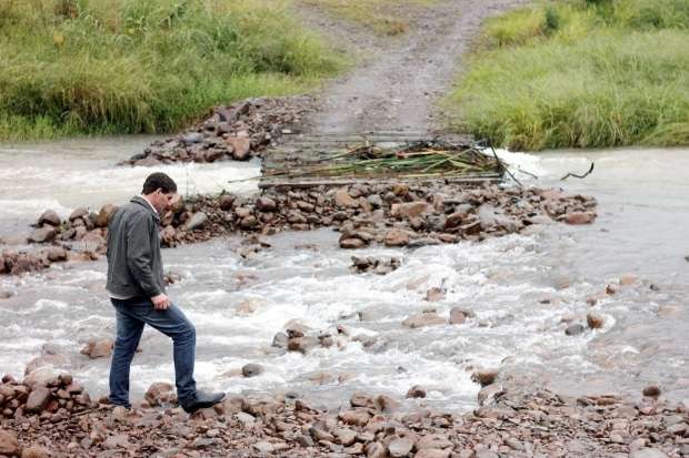 Biro-Biro Minatto volta a cobrar instalação de ponte em Rio Cedro Alto 1 Biro-Biro Minatto volta a cobrar instalação de ponte em Rio Cedro Alto