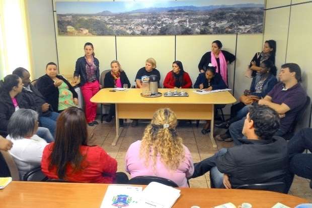 Conselheiras tutelares se reúnem com prefeito Evandro Gava