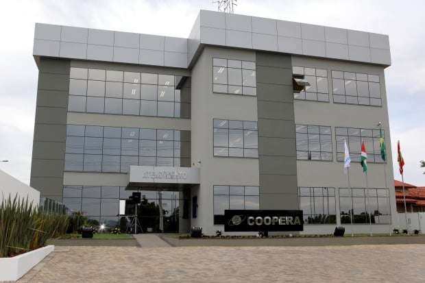 COOPERA aplicará Bandeiras Tarifárias, mas se mantém com a menor tarifa do Estado 1 COOPERA aplicará Bandeiras Tarifárias, mas se mantém com a menor tarifa do Estado