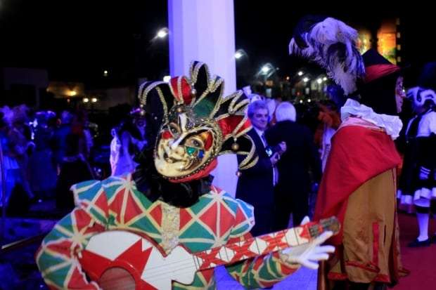 Baile de Gala dá início aos festejos da Festa da Gastronomia