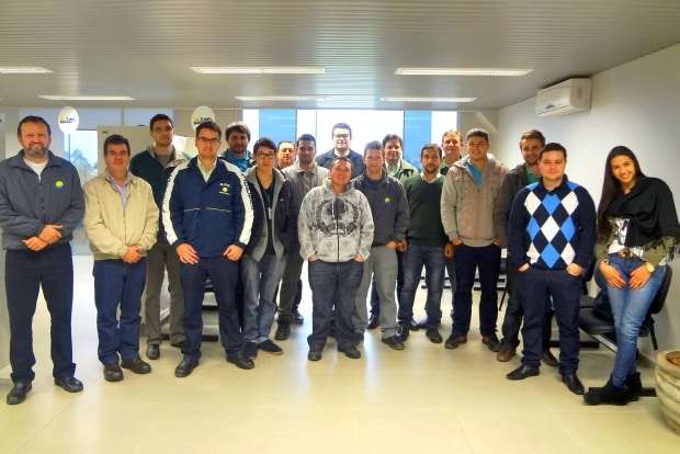 COOPERA: Workshop reuniu cooperativas de eletrificação