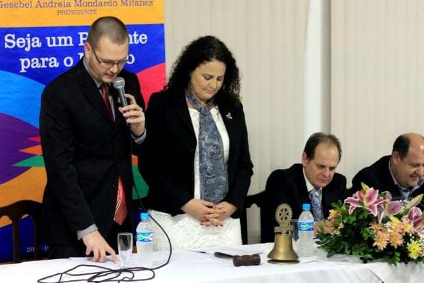 Rotary Club Caravaggio empossa nova diretoria