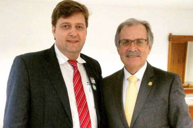 Prefeito cobra liberação de recursos