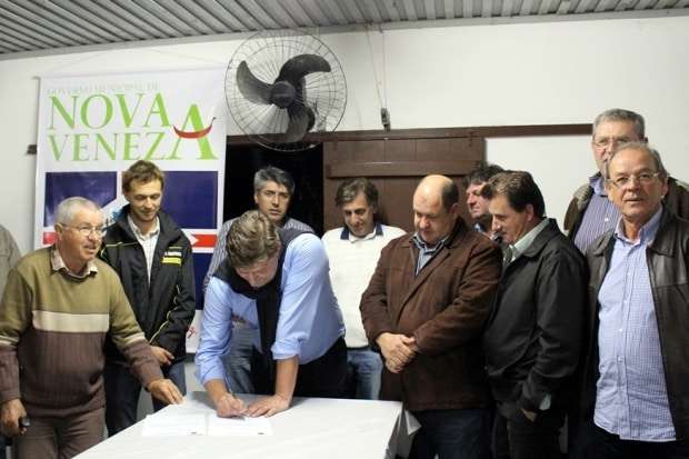 Caravaggio ganha pavimentação em mais cinco ruas 2 Caravaggio ganha pavimentação em mais cinco ruas