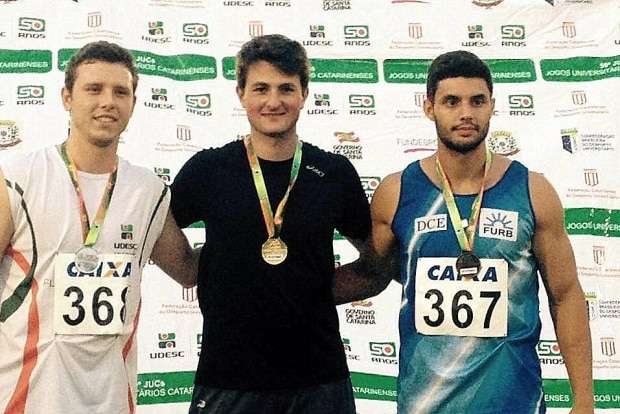 Atleta neoveneziano é tricampeão nos Jogos Universitários Catarinenses